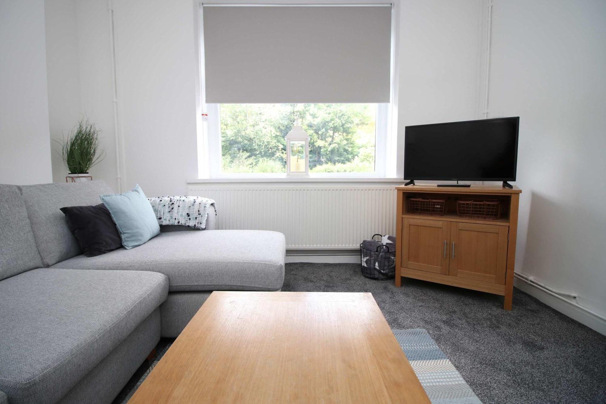 Norton Terrace Charming Home In The Beautiful Afan Forest By Staystaycations Port Talbot Bagian luar foto