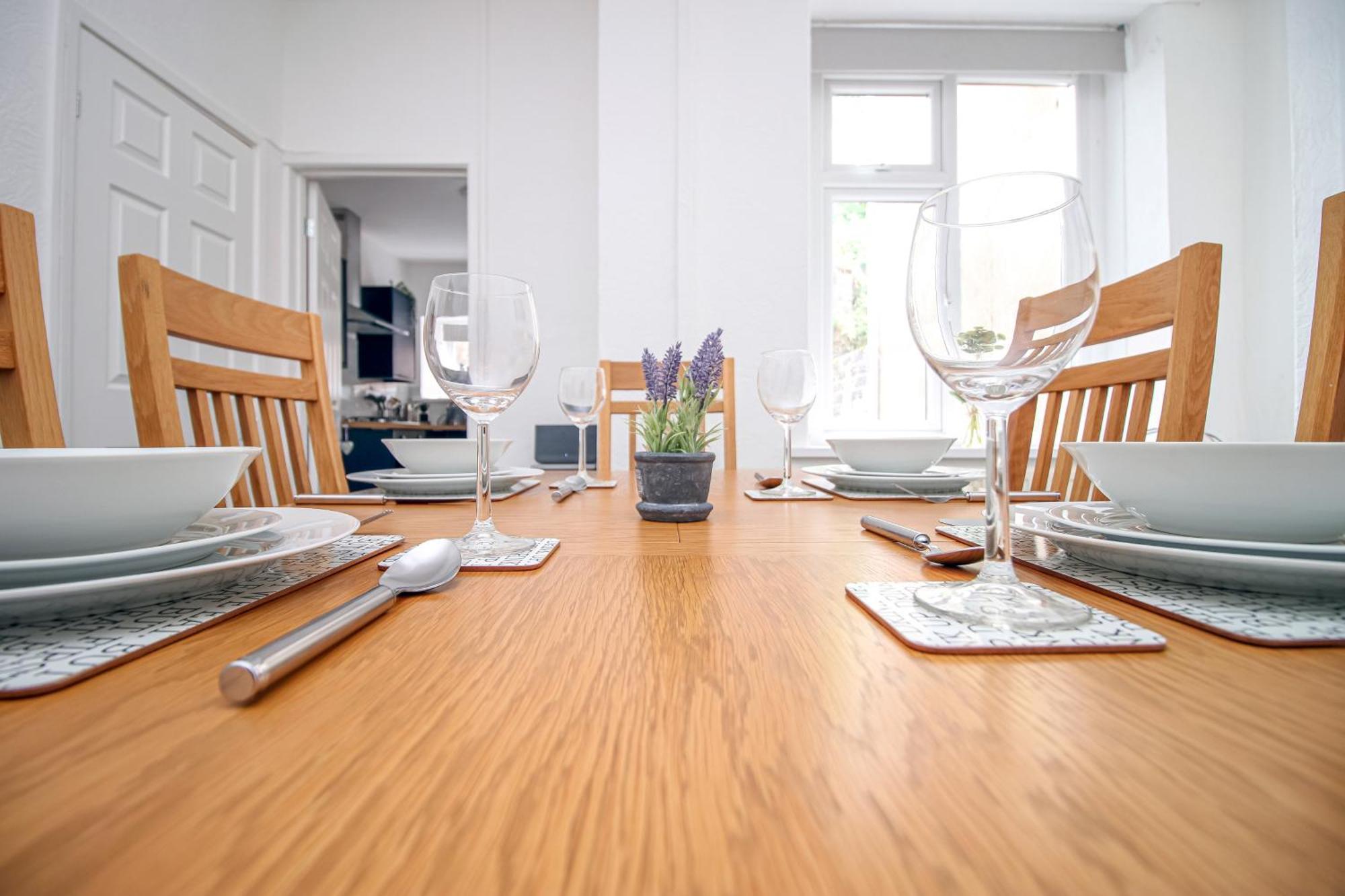 Norton Terrace Charming Home In The Beautiful Afan Forest By Staystaycations Port Talbot Bagian luar foto